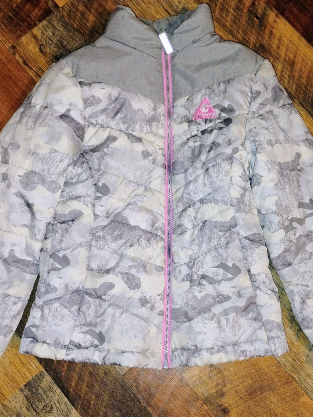 Gerry Weber Girls Gray Camo Puffer Jacket with Pink Trim 7/8